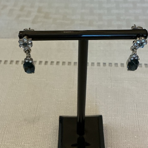 Sapphire Rhinestone Silver Tone Bracelet and Earring Set - Picture 5 of 7